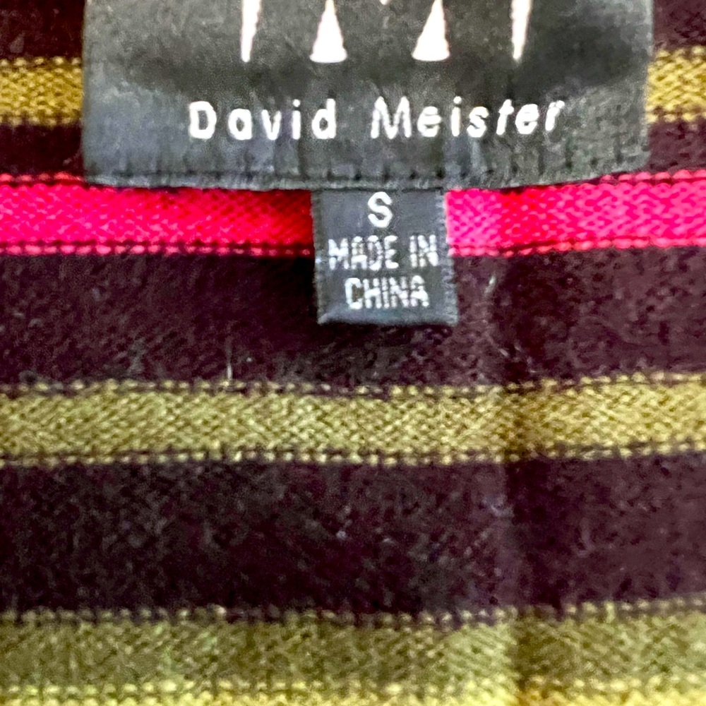 David Meister 100% cashmere turtleneck short sleeve sweater. Size S - Picture 3 of 7